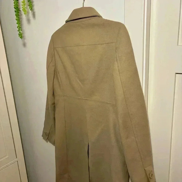 Club Monaco Womens Wool Blend Camel Coat Fully Lined Button Down-Size Medium - Picture 6 of 15